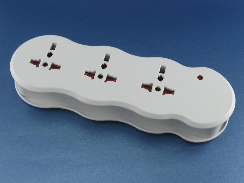 3 Way Worldwide Travel Socket - 3030